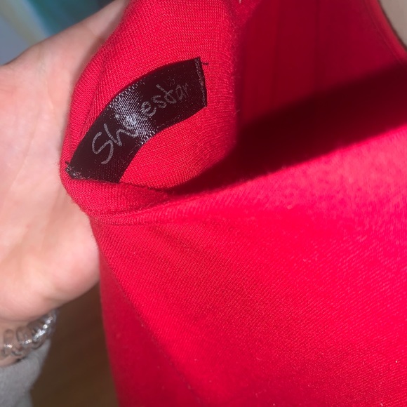 Sexy red dress - Picture 3 of 3